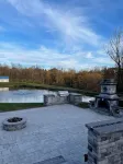 Spacious 5-bedroom house in nice Winfield with WiFi, Pool and Hot tub