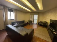 24/7 Electricity,Lovely condo,5 minutes walking from aminities Hotels in Cornet Chahwan