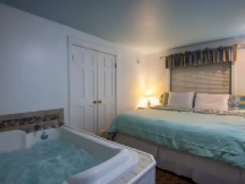 New Buffalo Inn & Spa Hotels in New Buffalo