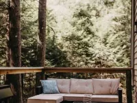 THE LILLIPAD.Off-grid A frame. Sebago lake region! Hotels in Standish