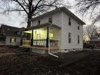 Beautiful Fully Renovated Charming 3-bedroom house in pleasant Wahoo, NE Hotels in Wahoo