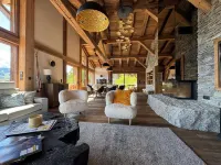 Chalet with panoramic view of Mont Blanc Hôtels à : Combloux