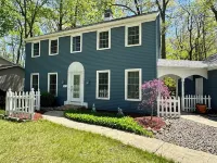 The Big Blue House – Spacious Bryan Retreat w/Game Room & Dog-Friendly Yard Hotels in Williams County