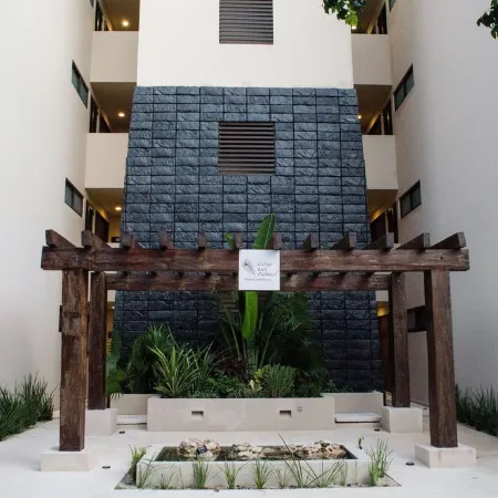 Charming 2-bedroom condo with WiFi, AC in wonderful Puerto Aventuras