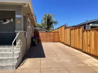 Capitola Beach Retreat Hotels in Capitola