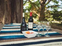 Hill Country Getaway - Cozy Stonewall Retreat Near Wineries & Fredericksburg Hotels in Stonewall