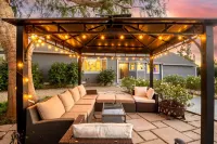 The Rayen Private Acre Oasis in The Valley! Các khách sạn ở Northridge