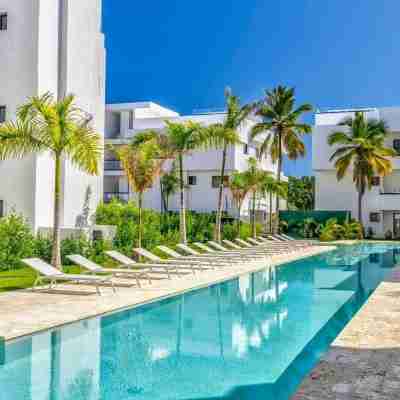 Family-Friendly White Sands 2Br - Private Pool, Fast Wi-Fi, Near Beach Fitness & Recreational Facilities