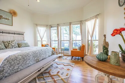 Getaway Near Dallas Lakefront Private Pool Hot Tub Golf Kayak Fishing Hotels in Star Harbor