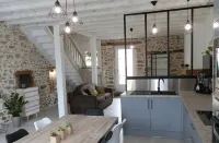 Gite for 6 to 8 people, all renovated with Jacuzzi, 20 minutes from puy du fou
