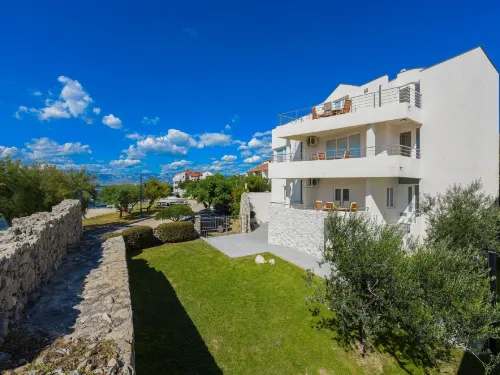 Villa in Nin with Stunning Sea Views - balcony