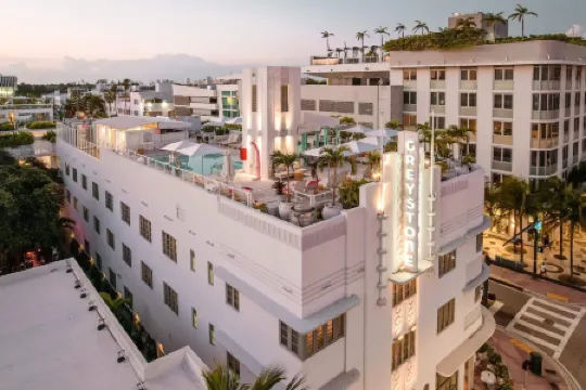 Hotel Greystone - Adults Only