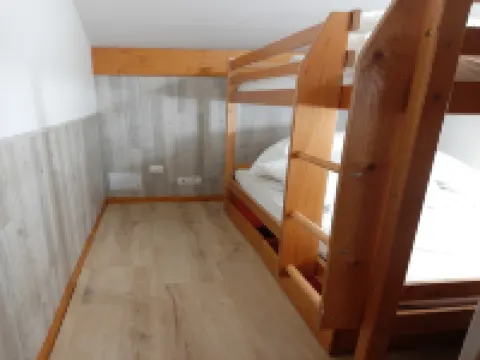 Apartment for 8 people with parking Hotels in Bramans