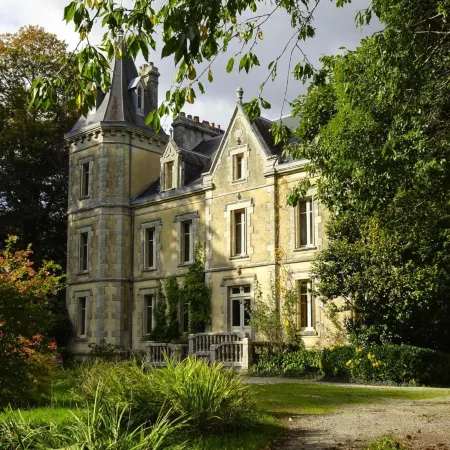 Apartment in Bénodet near Sandy Beaches