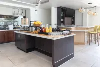 Hilton Garden Inn Ontario/Rancho Cucamonga - parking