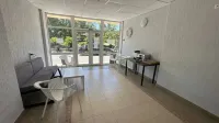 Izi Hotel