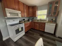 3Mi 2 Beach Updated in 2023 Spacious Private Baths Kit Close to 20 Restaurants