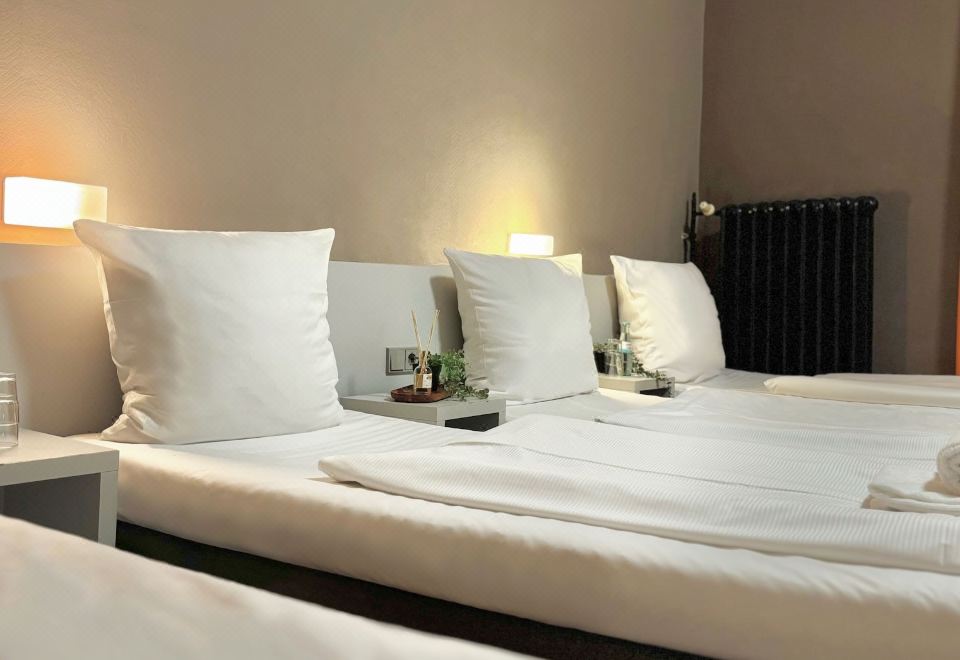 Colour Hotel