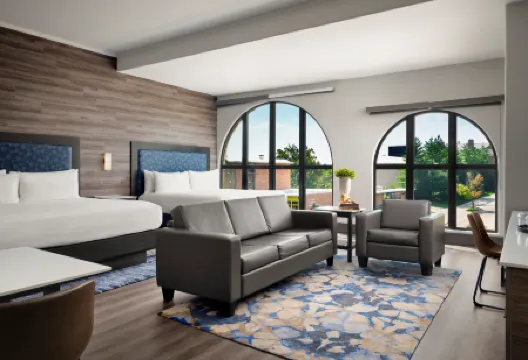 羅倫斯歐里亞德酒店 - 希爾頓啟繽精選酒店