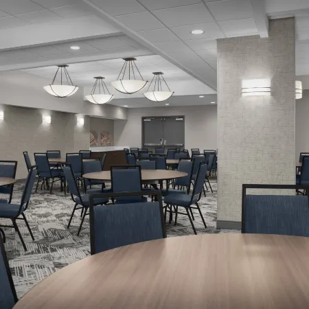 Hampton Inn Indianapolis Dwtn Across from Circle Centre