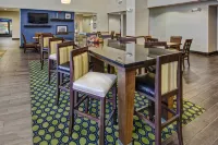 Hampton Inn & Suites Clermont - breakfast