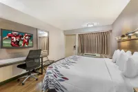 Red Roof Inn Erie - I-90 Hotels in Summit Township