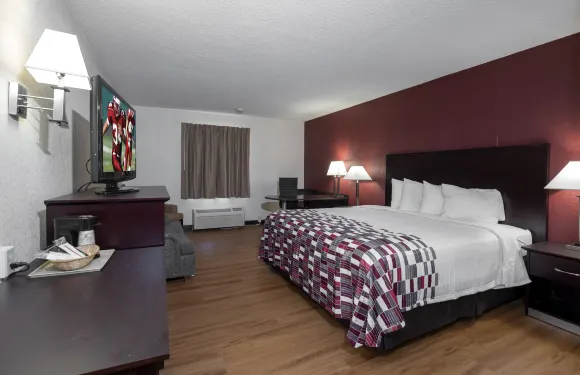 沃倫頓紅屋頂酒店