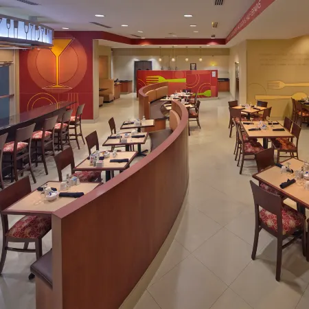 Holiday Inn JACKSONVILLE E 295 BAYMEADOWS by IHG