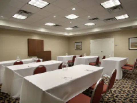 Hampton Inn & Suites Charles Town Hotels in Jefferson County