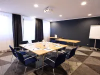Holiday Inn Express SAARBRÜCKEN by IHG โรงแรมในซาร์บรึคเคิน