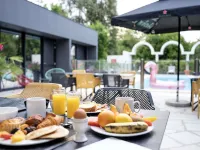 Ibis Styles Cognac - breakfast