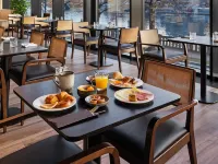 Mercure Namur Hotel - breakfast