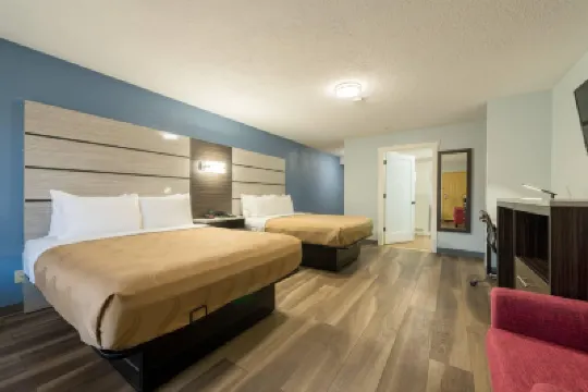 Quality Inn & Suites Manitou Springs at Pikes Peak Hotels near Pikes Peak - America's Mountain