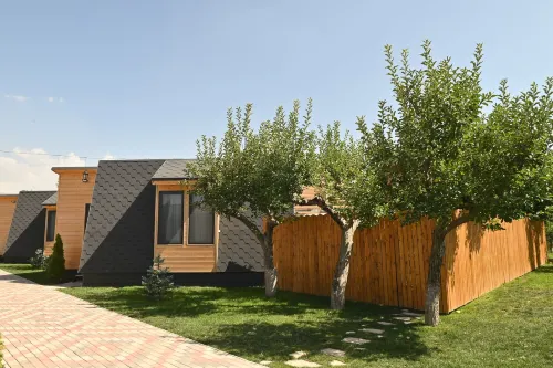 Hidden Garden Resort