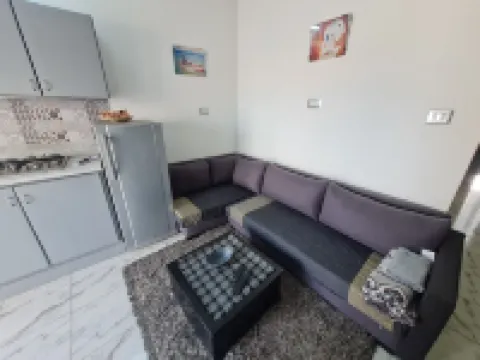 T2 on the cornice houmet souk djerba