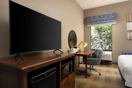 Hampton Inn Carrollton Отели в г. Вевей