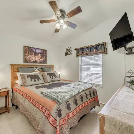 Peaceful Cloudcroft Vacation Rental Walk to Shops