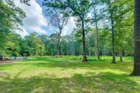 1/2 Acre Pond, Rec Room! Private Oasis in Nanjemoy - 3 estrellas