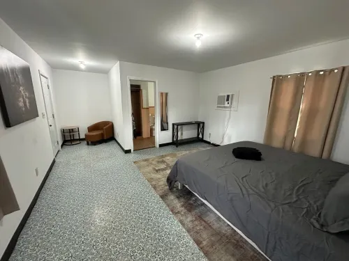 Deluxe 1-Bedroom Double Room in Roadside Motel Copperhill