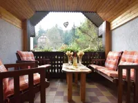 Gemutliches Ferienhaus Mit Pool in Blankenburg Hotele w: Blankenburg