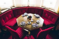 Antik-Hotel Eichenhof - breakfast