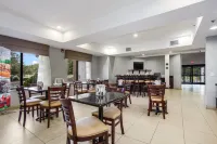 ควอลิตี้ อินน์ คอนเวย์ นอร์ธเวสต์