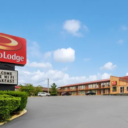 Econo Lodge Marion I-81