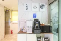 Hotel Stay Q