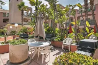 Outdoor Retreat with Panoramic Ocean Vistas, Sunrises, and Sunsets. Hotels in Imperial Beach