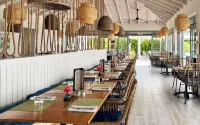 South Point Hotel Inc - breakfast