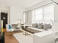 City Centre Studio by Hyde Park - 3-Star