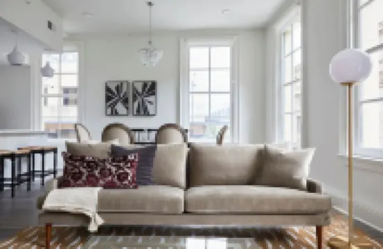 Roami at St. Charles