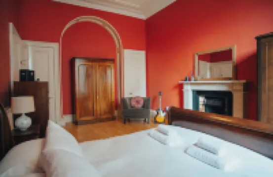 傳統中央兩卧室公寓