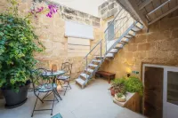 Traditional 500 Year old Gozitan Townhouse - Wifi